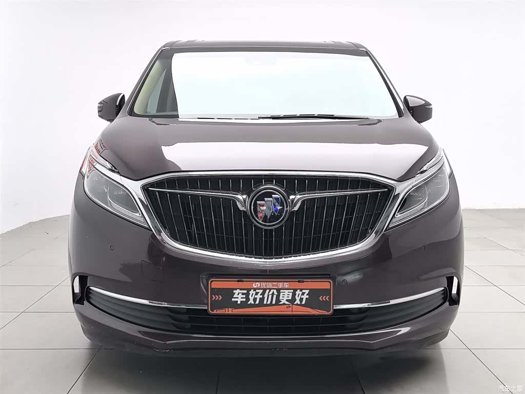 Buick GL8, 2018 3