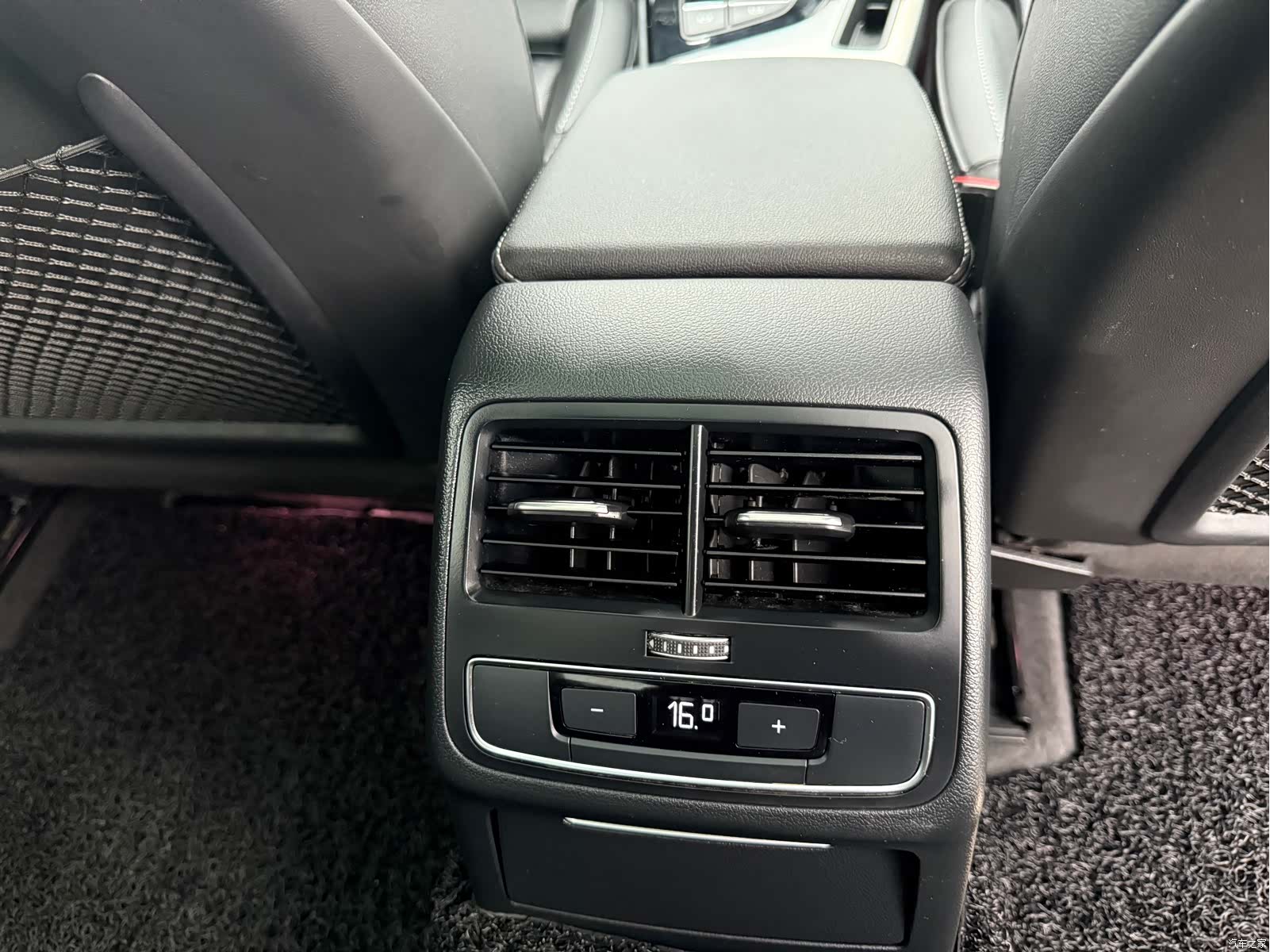 Audi A4L, 2021 13