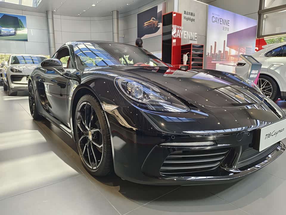 Porsche 718