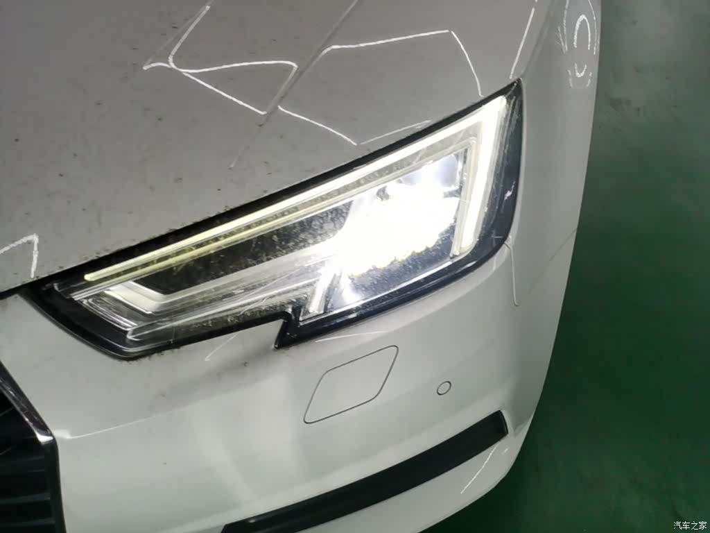 Audi A4L, 2017 24