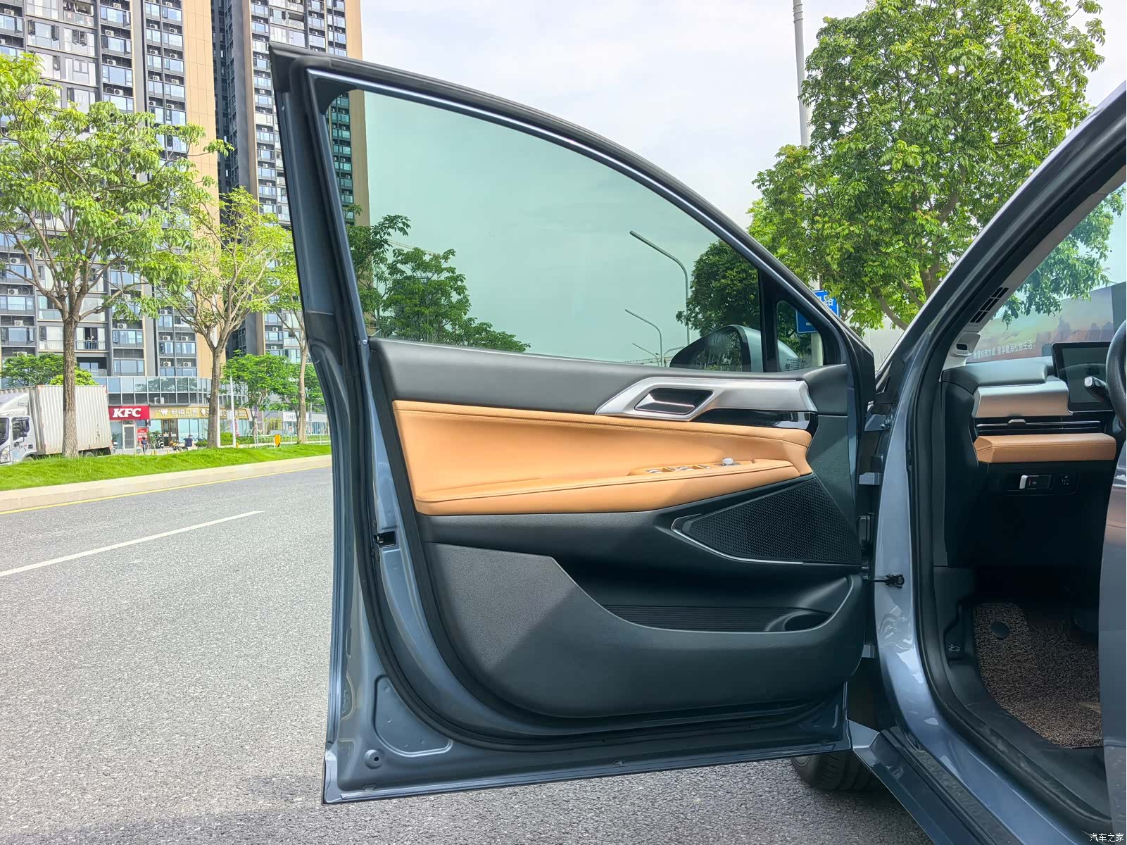 Xpeng P5, 2023 4