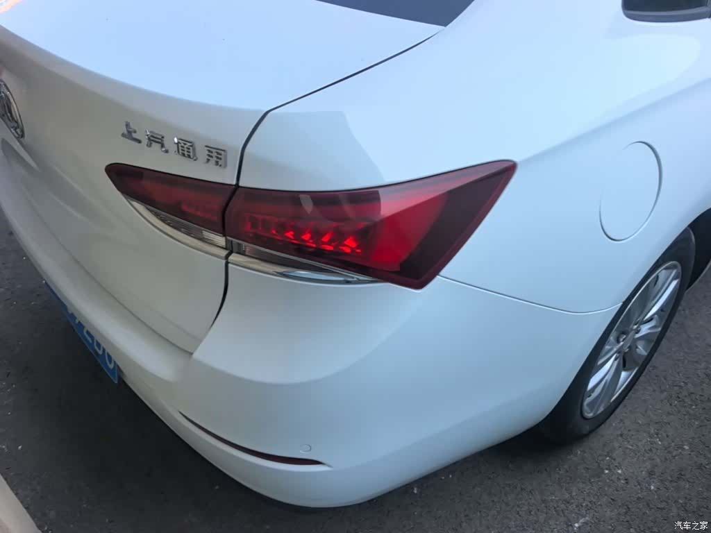 Buick V, 2018 8