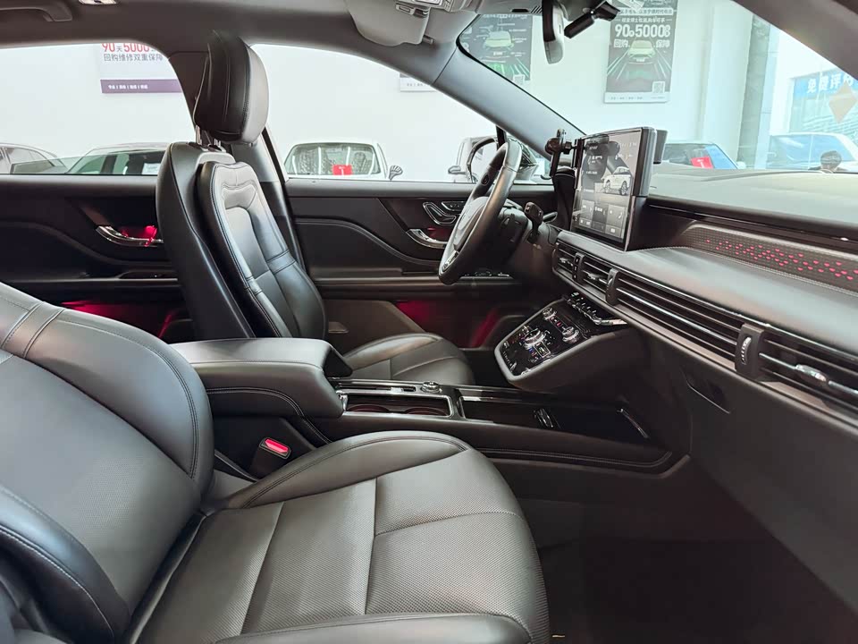 Lincoln Adventurer