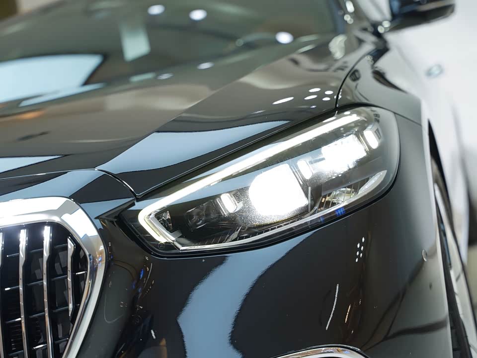 Mercedes-Benz Maybach S-class