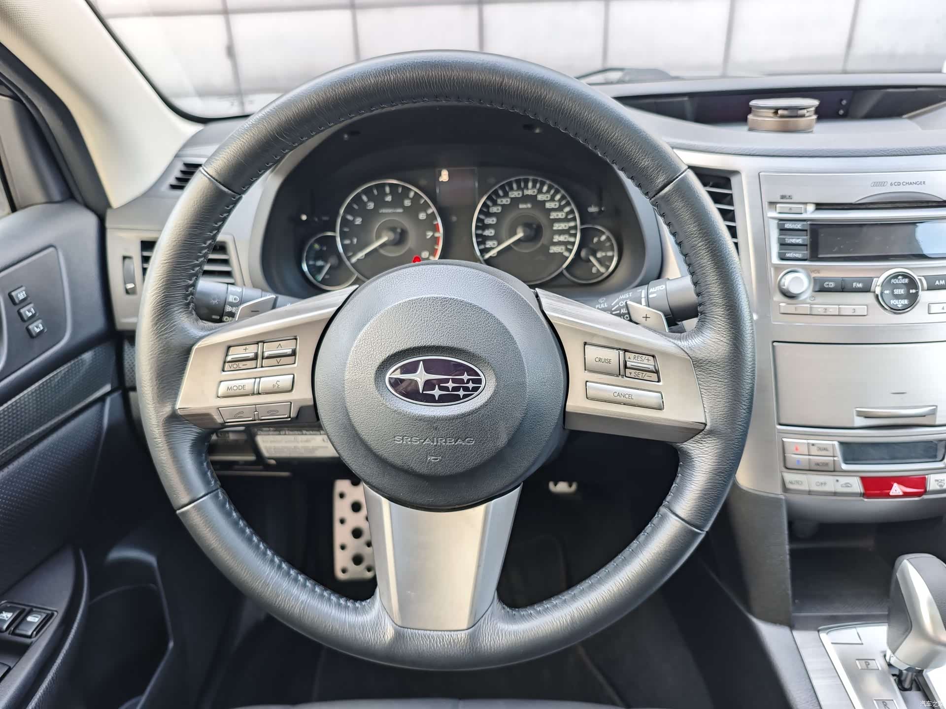 Subaru Legacy, 2011 15