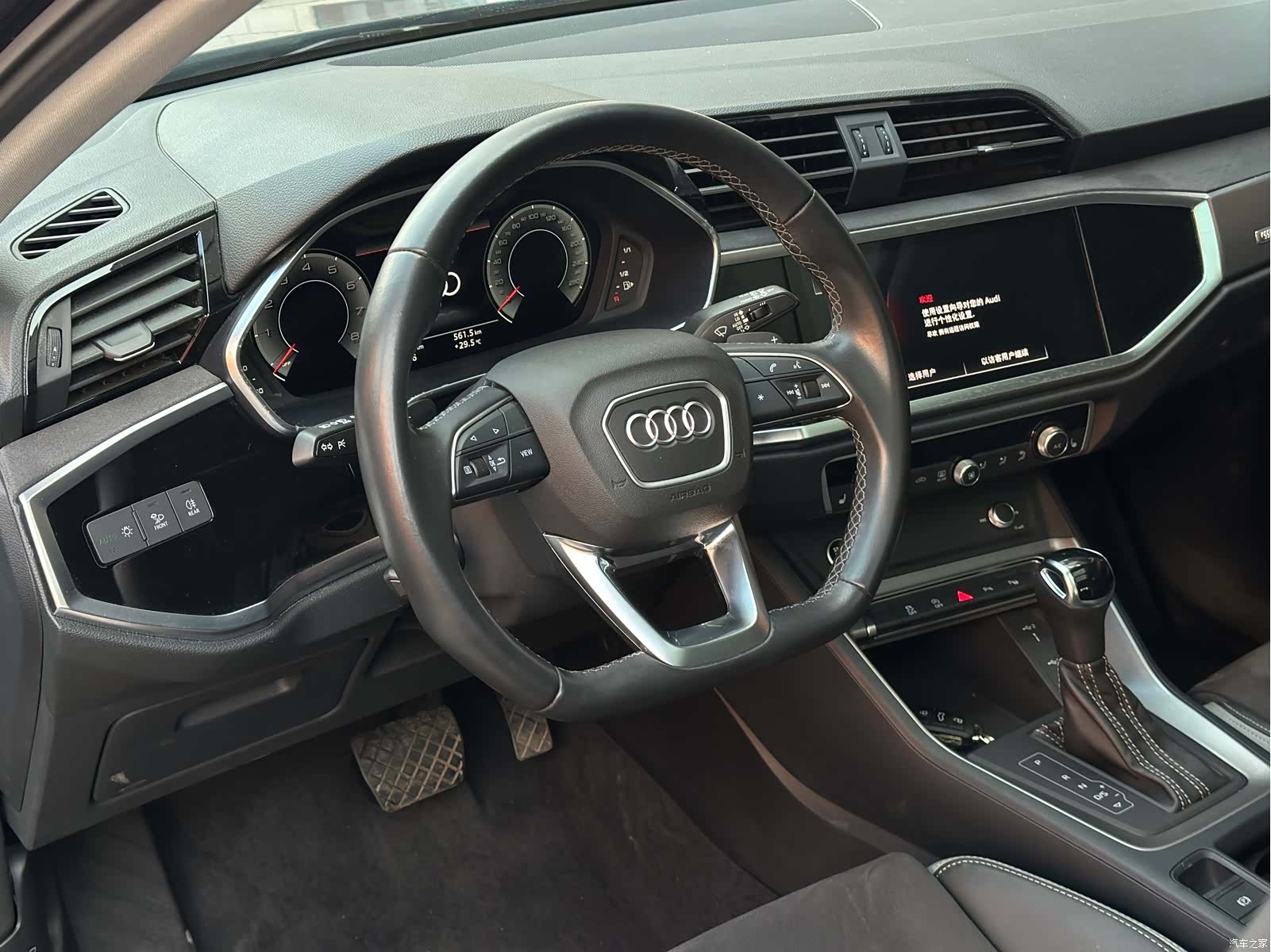 Audi Q3, 2022 7