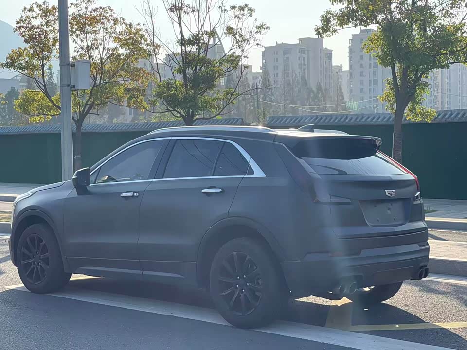 Cadillac XT4