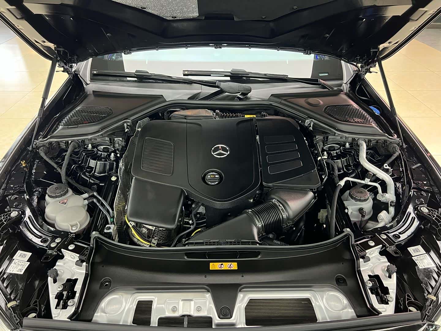 Mercedes-Benz E-Class, 2025 26