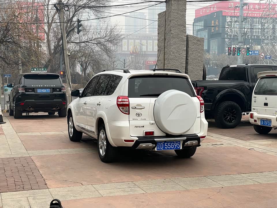 Toyota RAV4 Rongfang