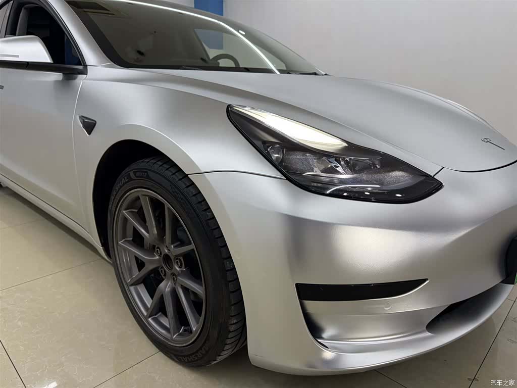 Tesla Model 3, 2023 2
