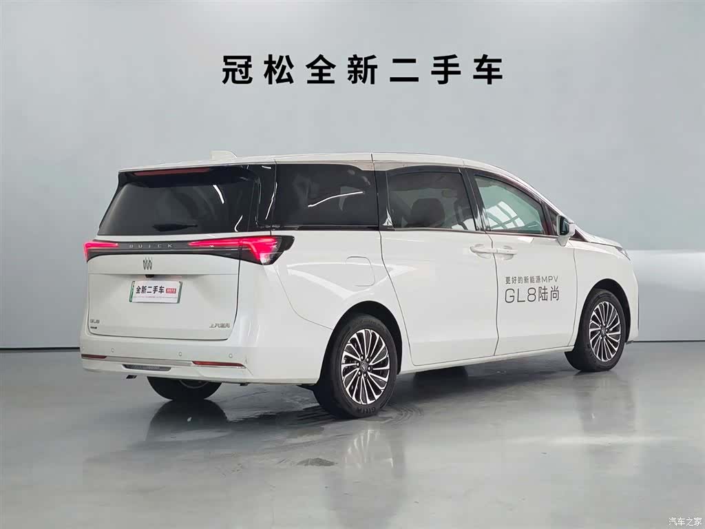 Buick GL8, 2025 4