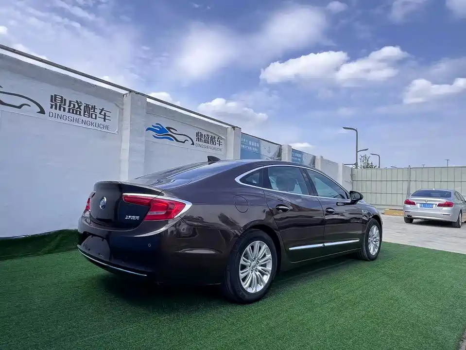 Buick Lacrosse