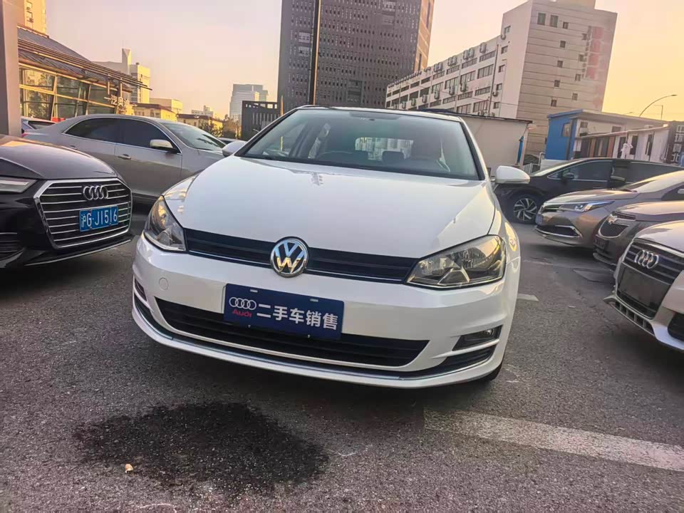 Volkswagen golf