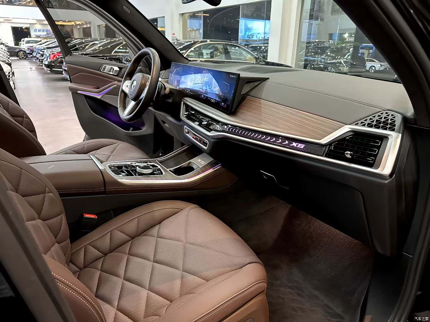 BMW X5, 2024 8