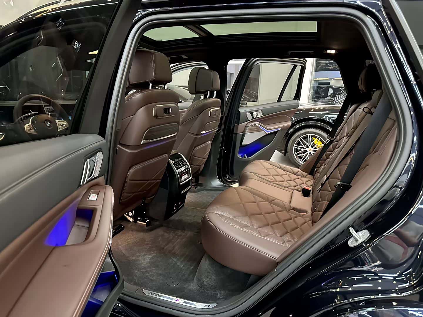 BMW X5, 2024 9
