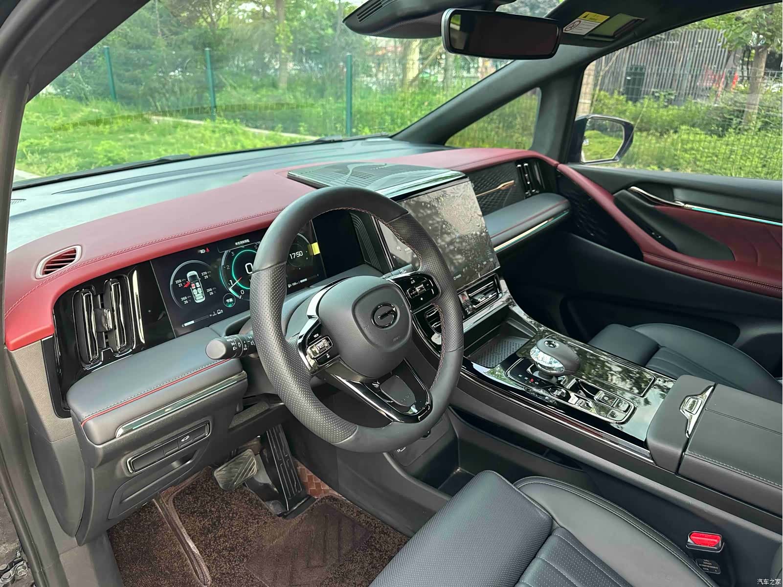 Trumpchi M8, 2025 11
