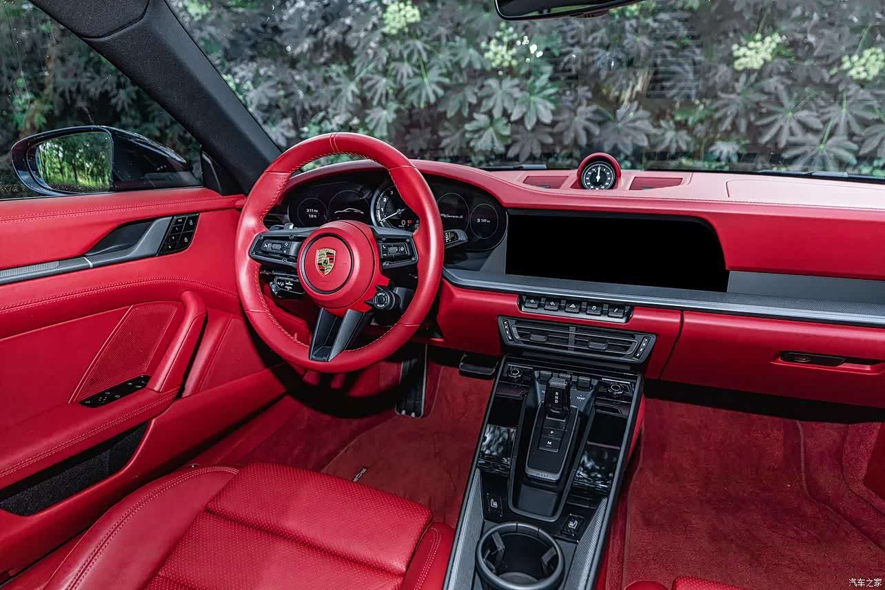 Porsche 911, 2021 13