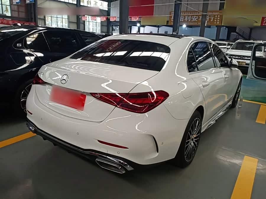 Mercedes-Benz C-Class 2025, фото 7
