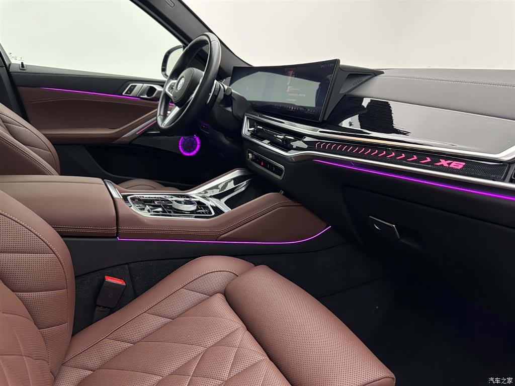 BMW X6, 2025 17