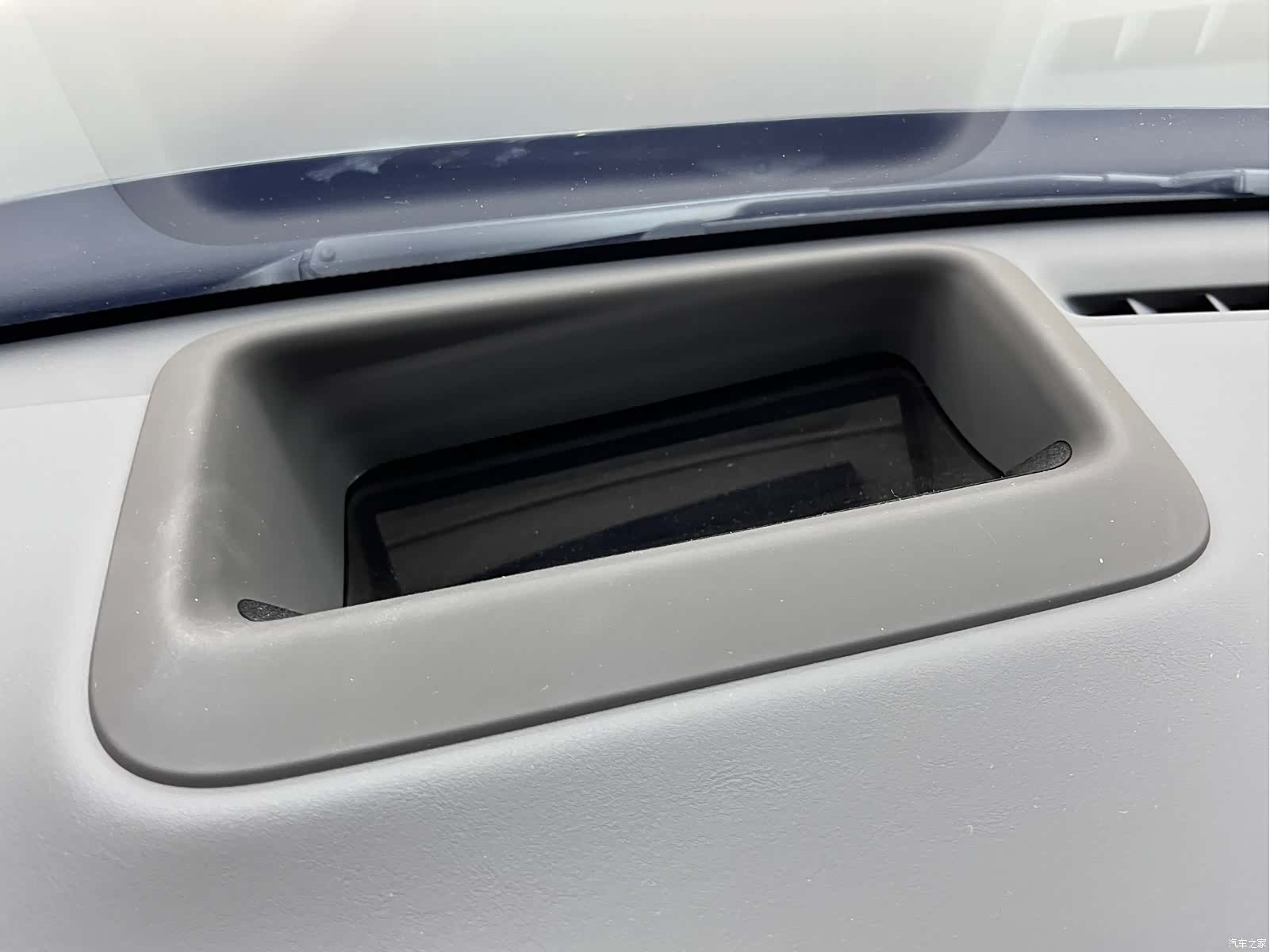 Li Auto L8, 2024 30
