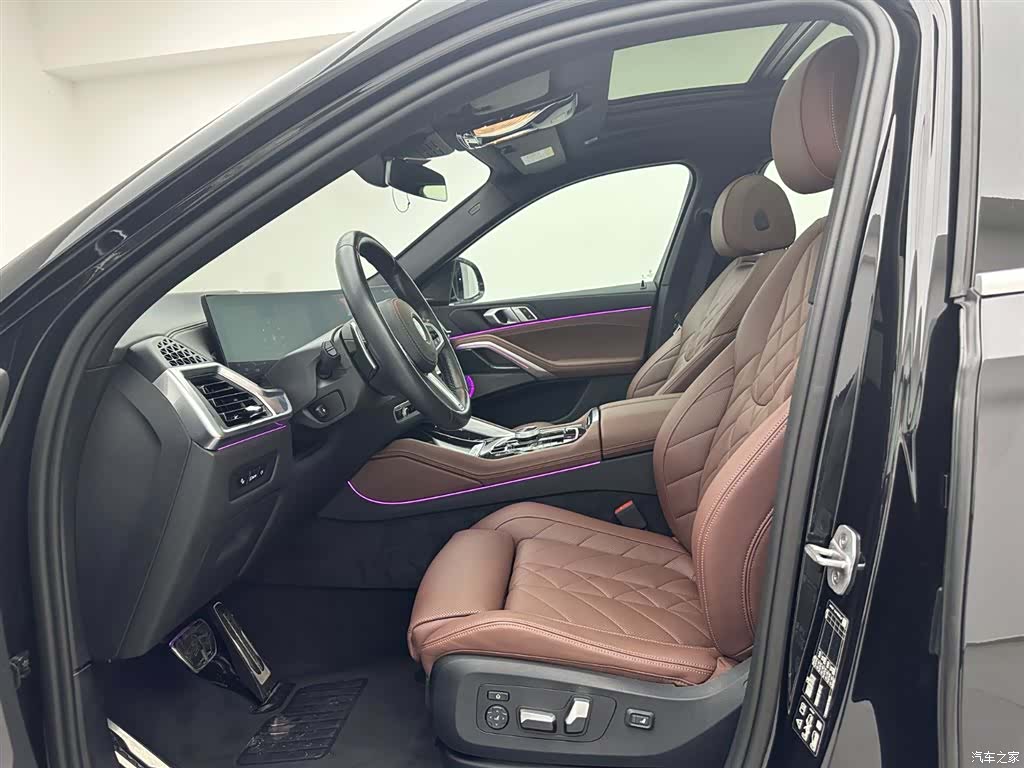 BMW X6, 2025 19