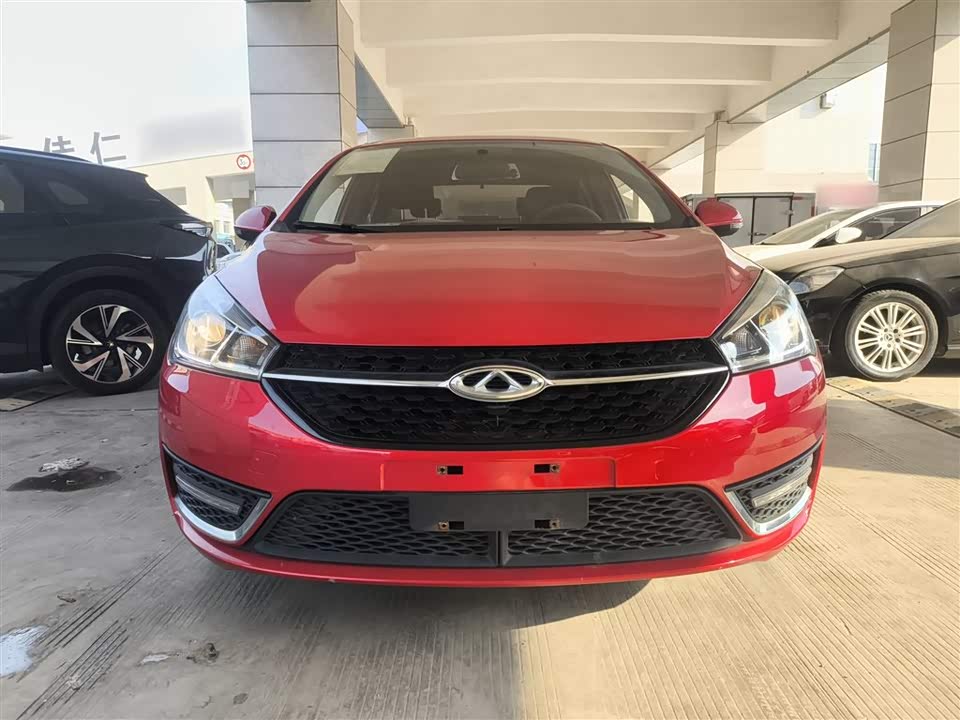 Chery Arrizo 5