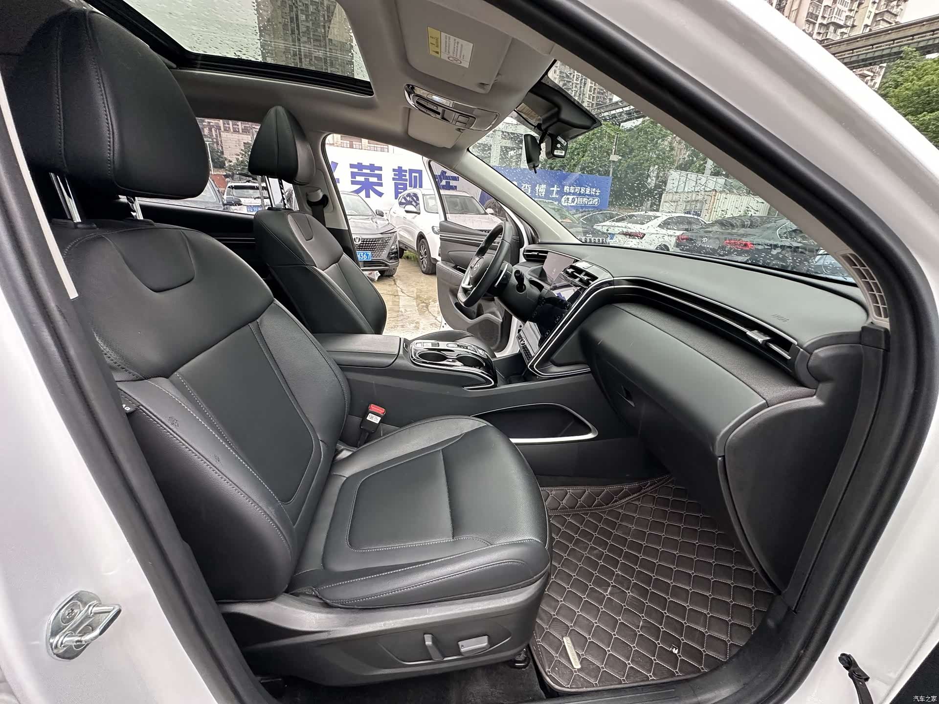 Hyundai Tucson L, 2022 13