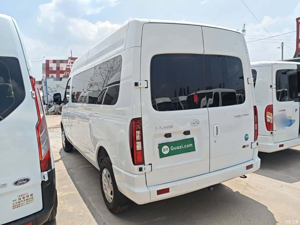 Maxus V80, 2025 все фото