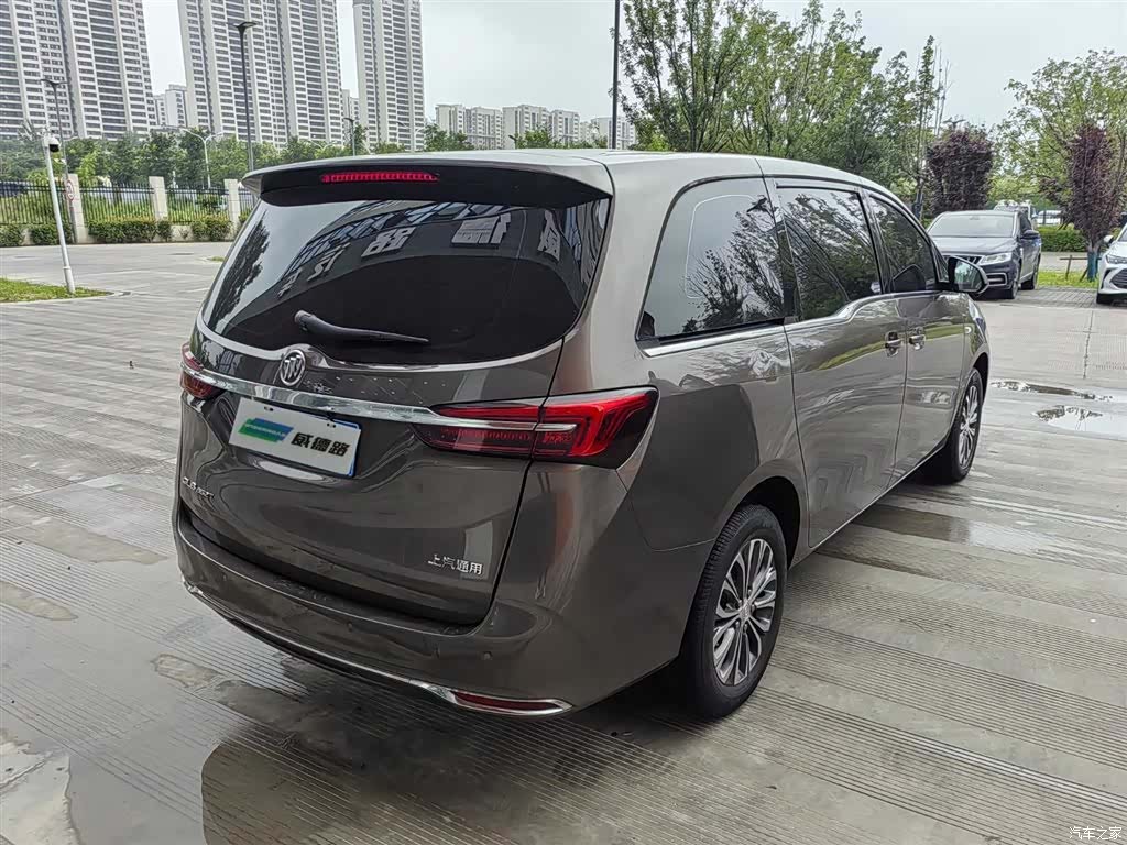 Buick GL8, 2022 6