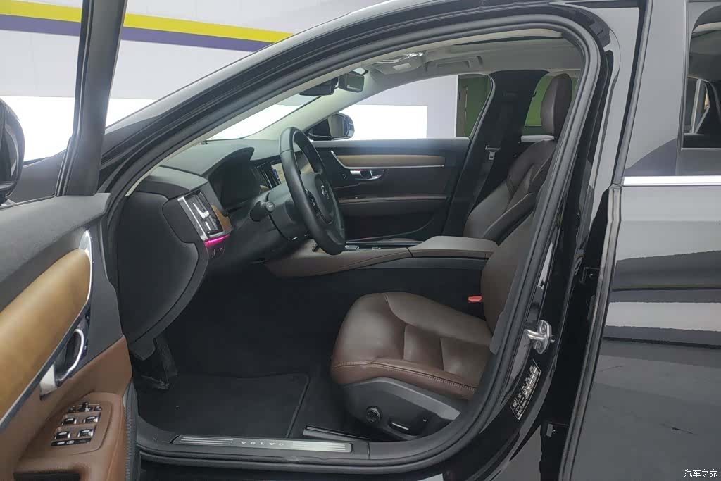 Volvo S90, 2019 9