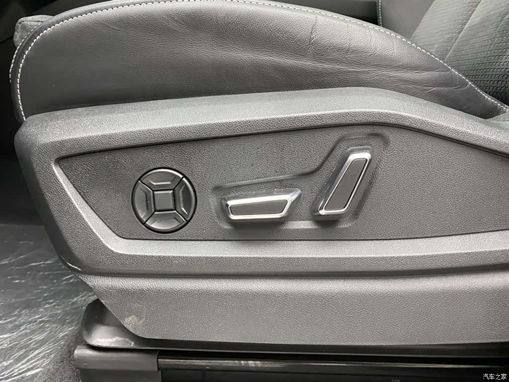 Audi Q6, 2023 25