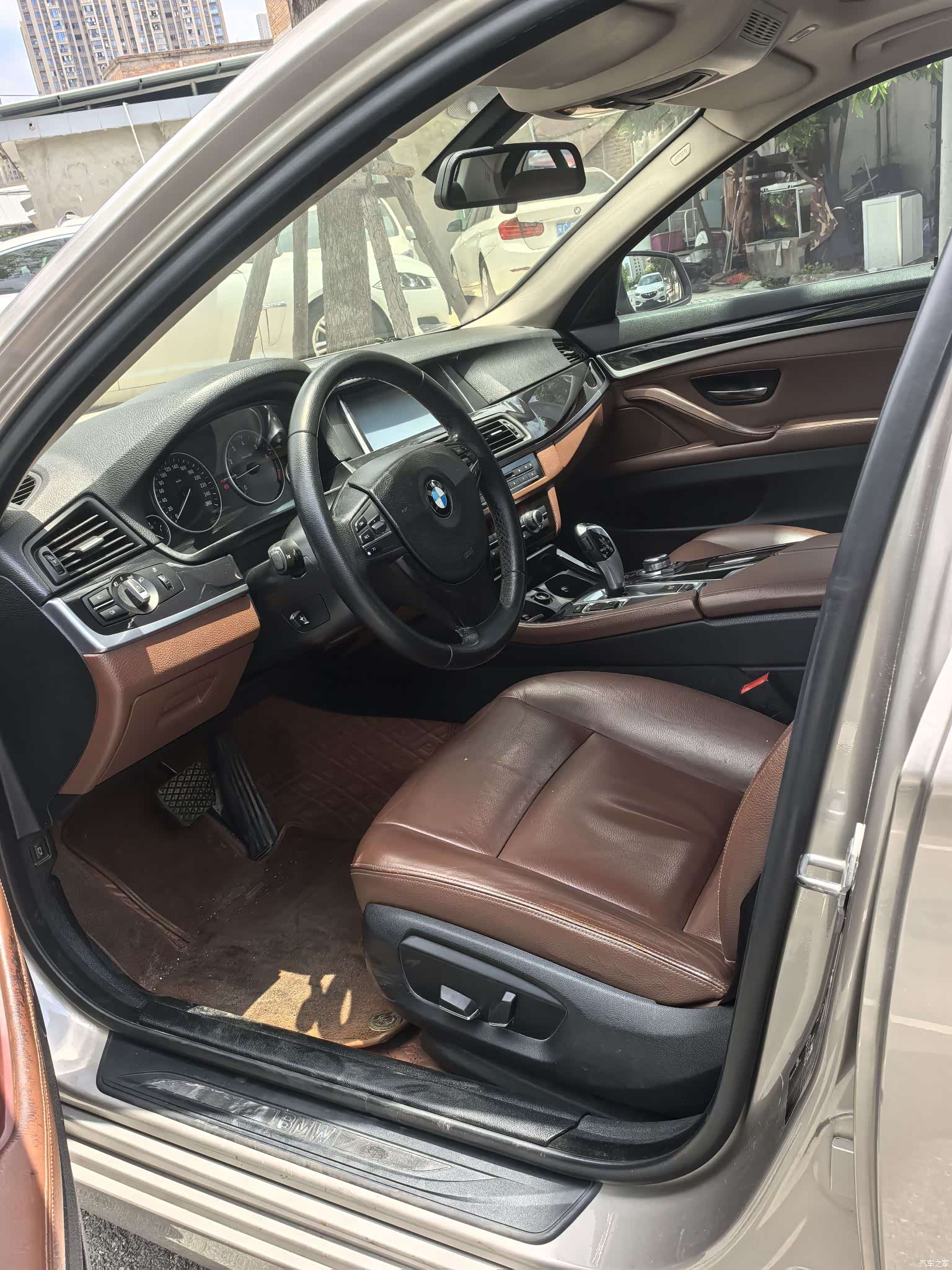 BMW 5 Series, 2015 8