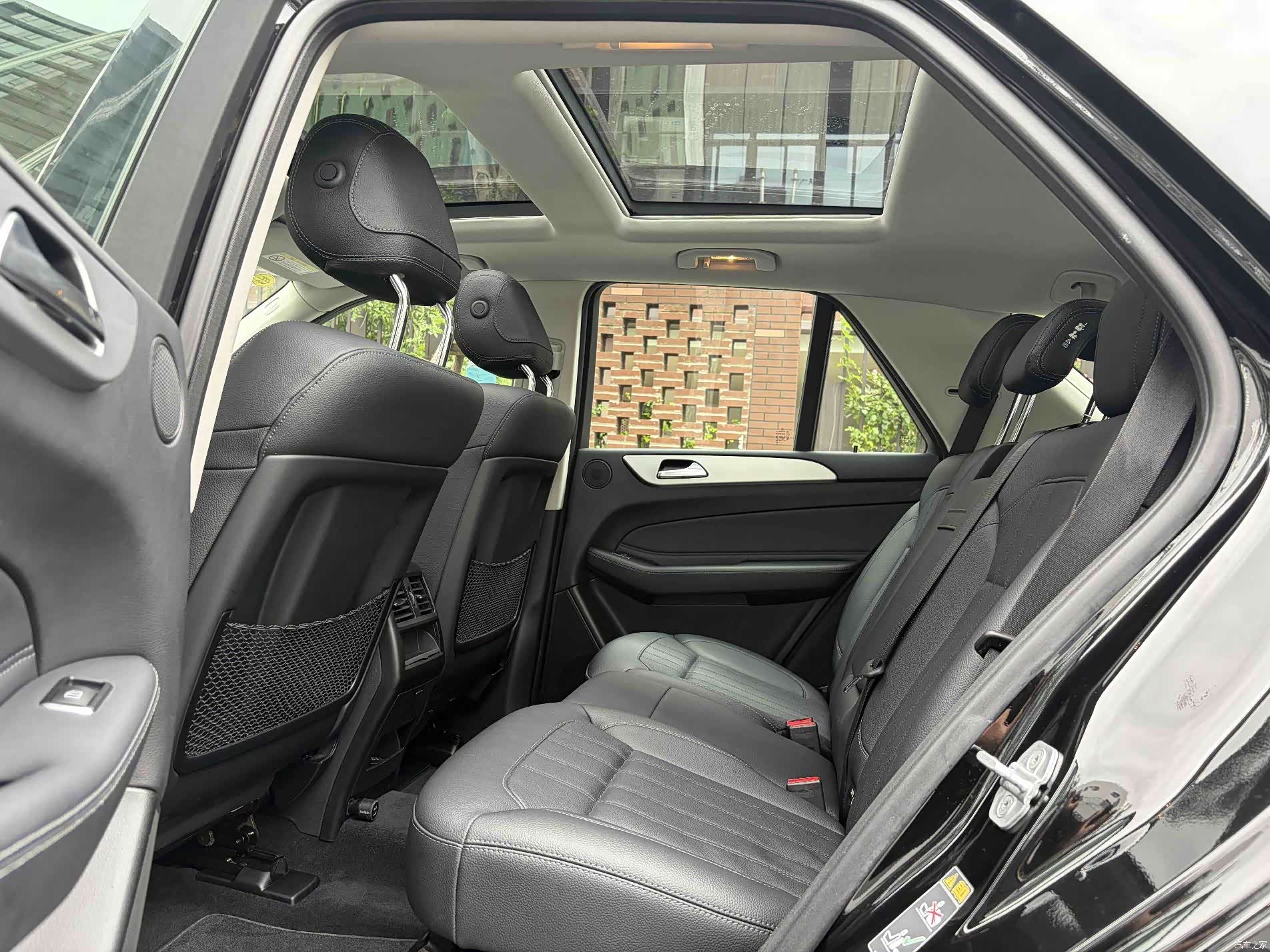 Mercedes-Benz GLE, 2016 10