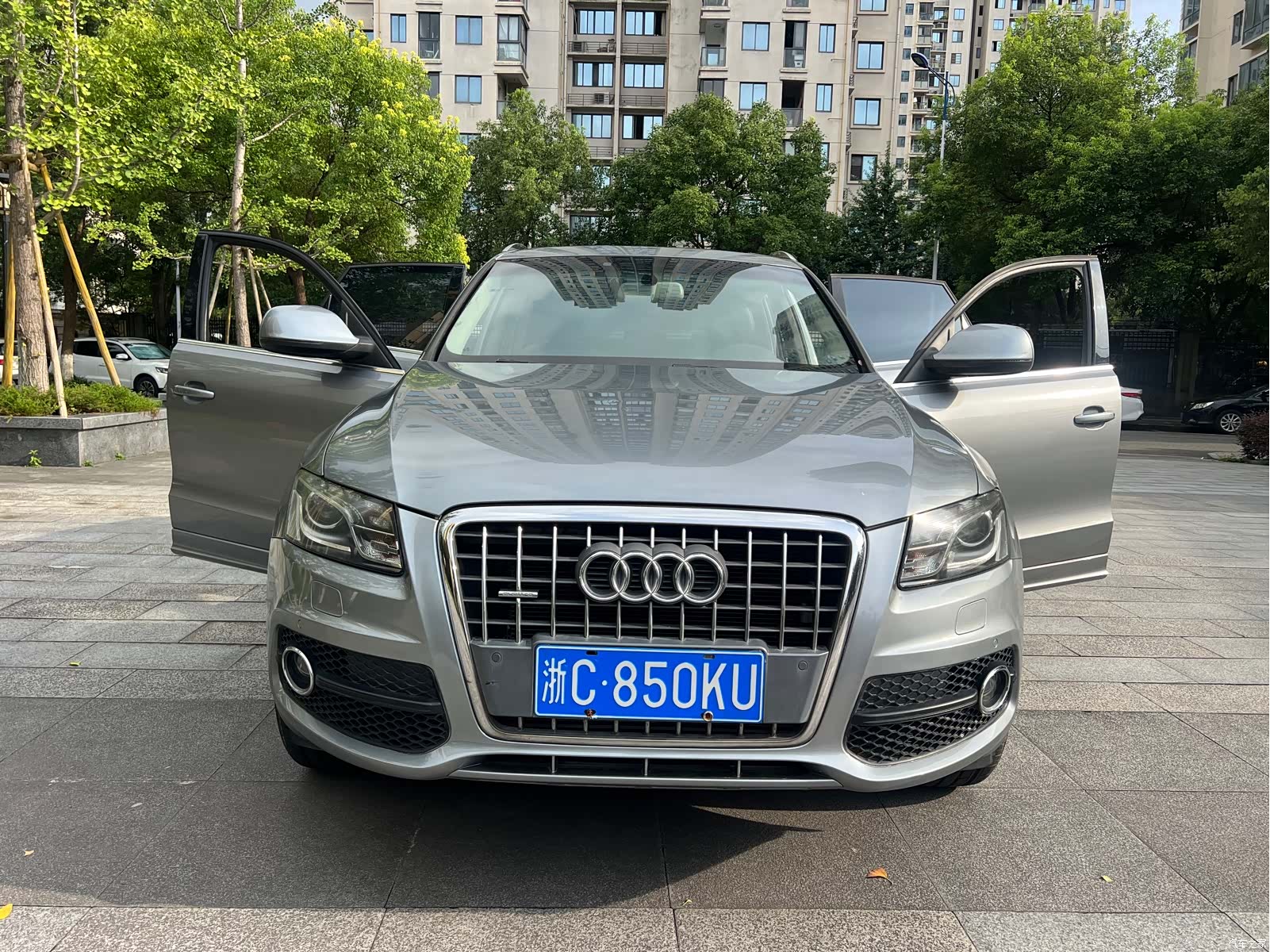 Audi Q5, 2010 1