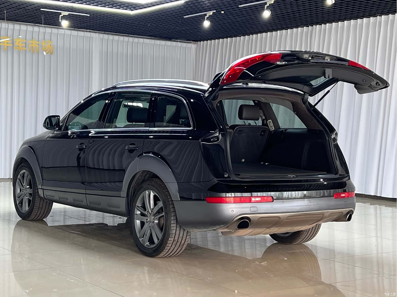 Audi Q7, 2014 7