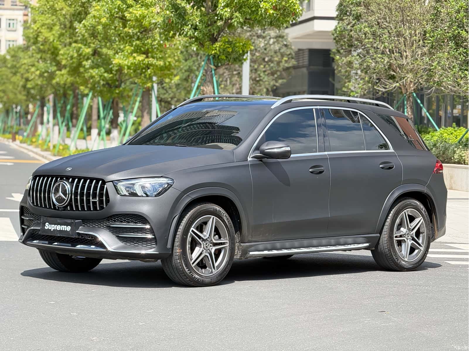 Mercedes-Benz GLE, 2021 1