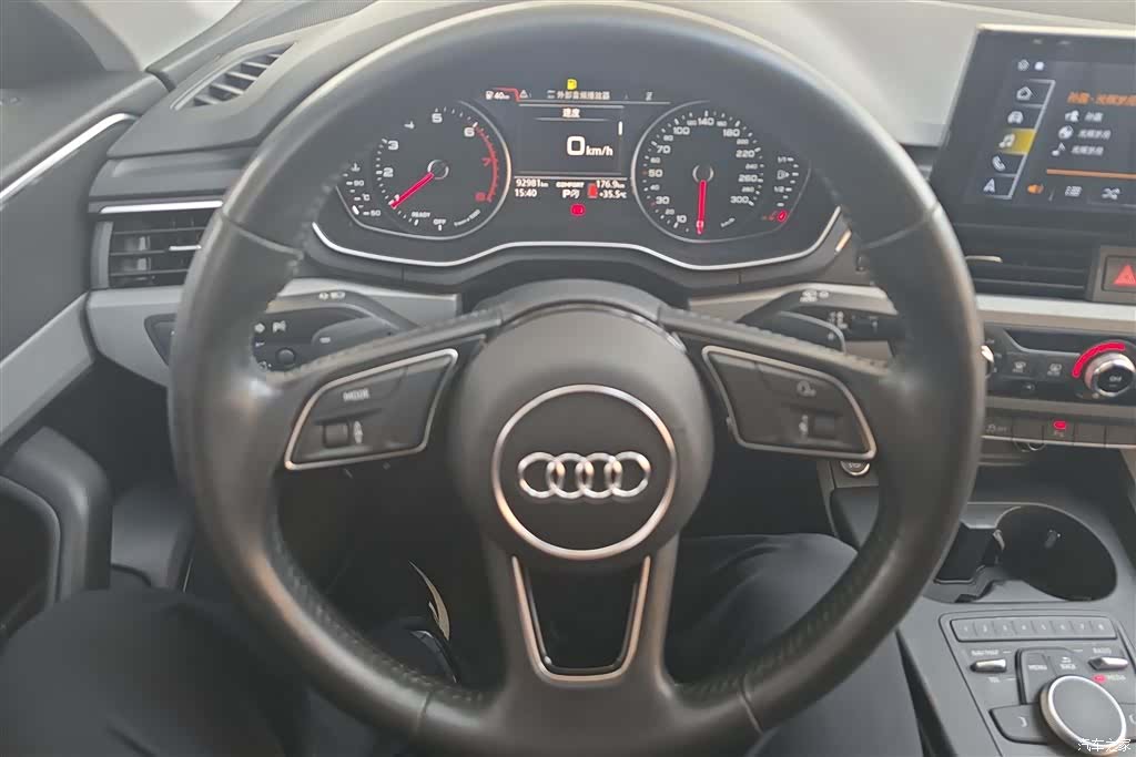 Audi A4L, 2018 15