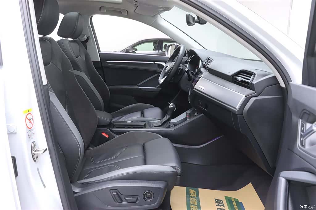 Audi Q3, 2022 18