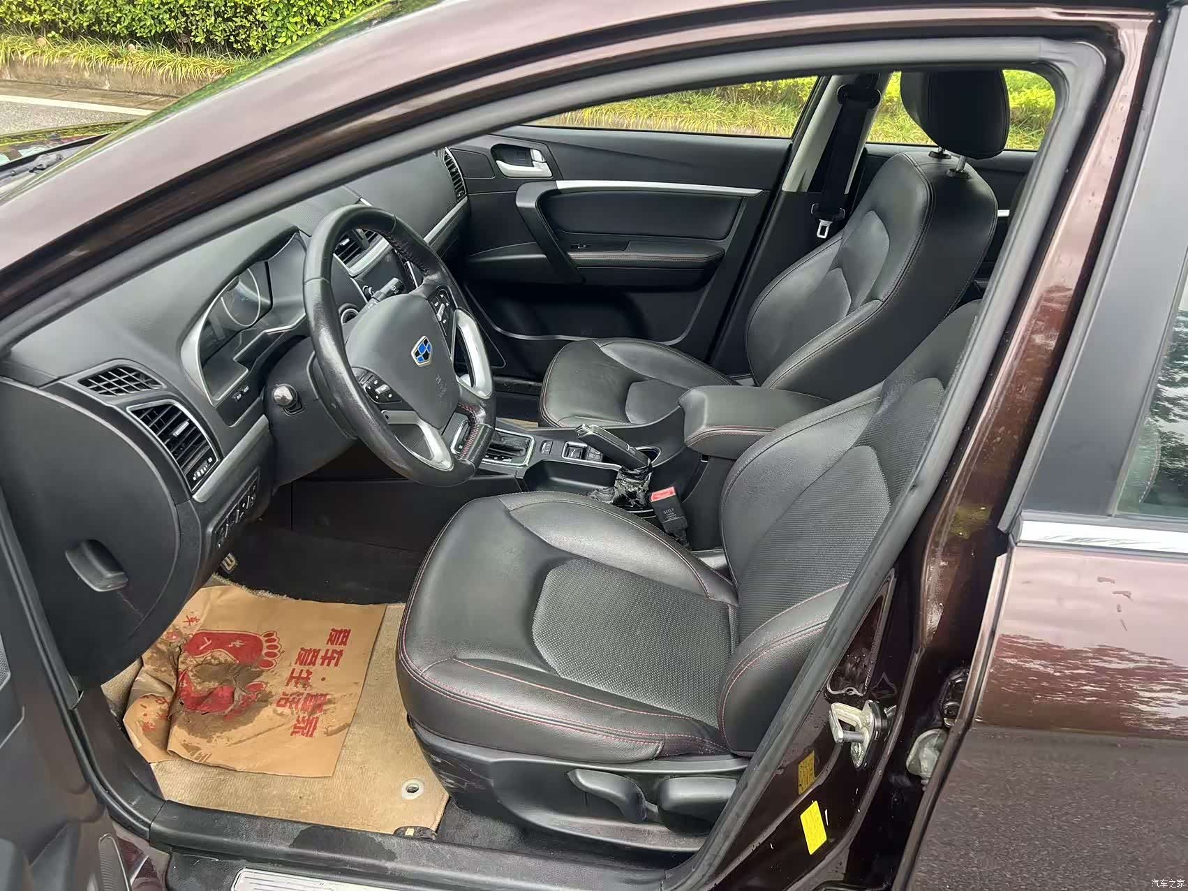 Geely Emgrand, 2015 8