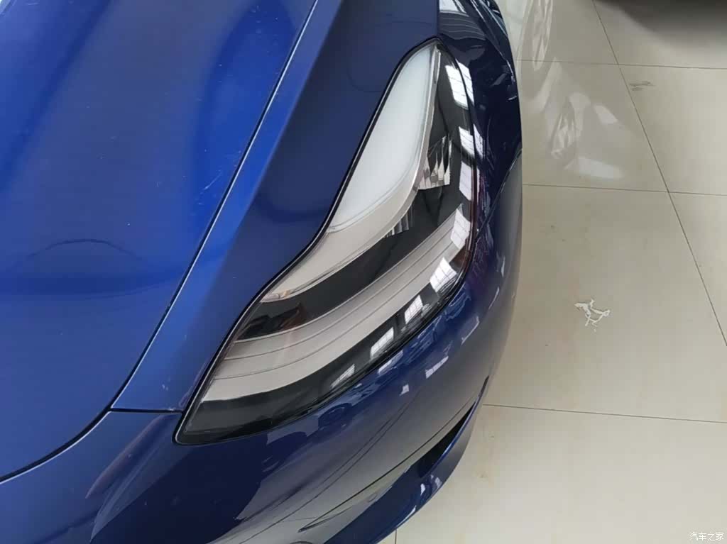 Tesla Model 3, 2020 24