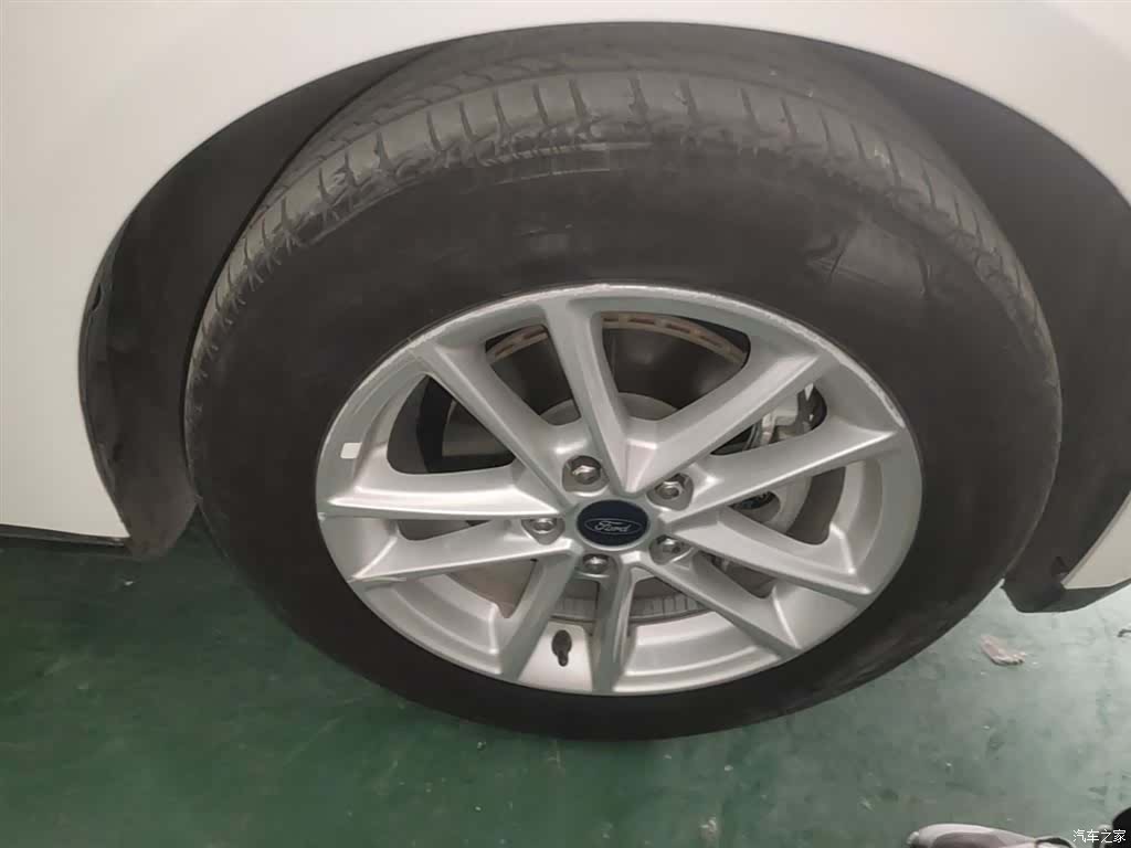 Ford Focus, 2016 14