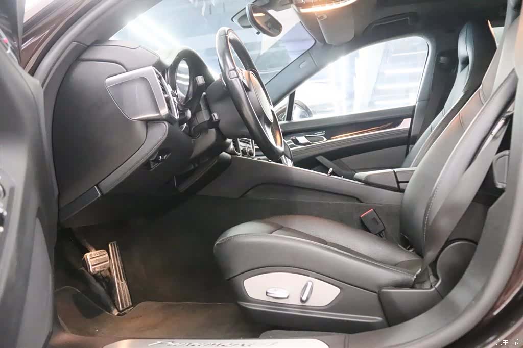 Porsche Panamera, 2012 15