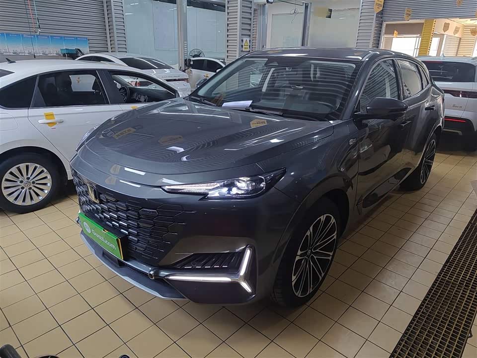 Changan UNI-K Smart iDD