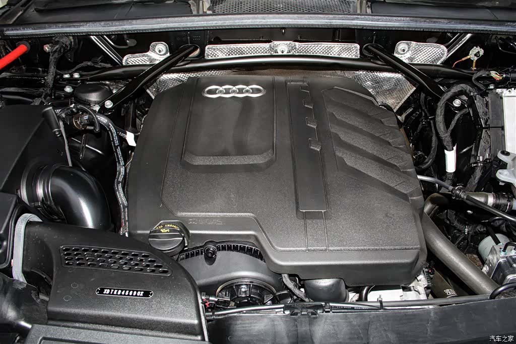 Audi Q5L, 2024 13