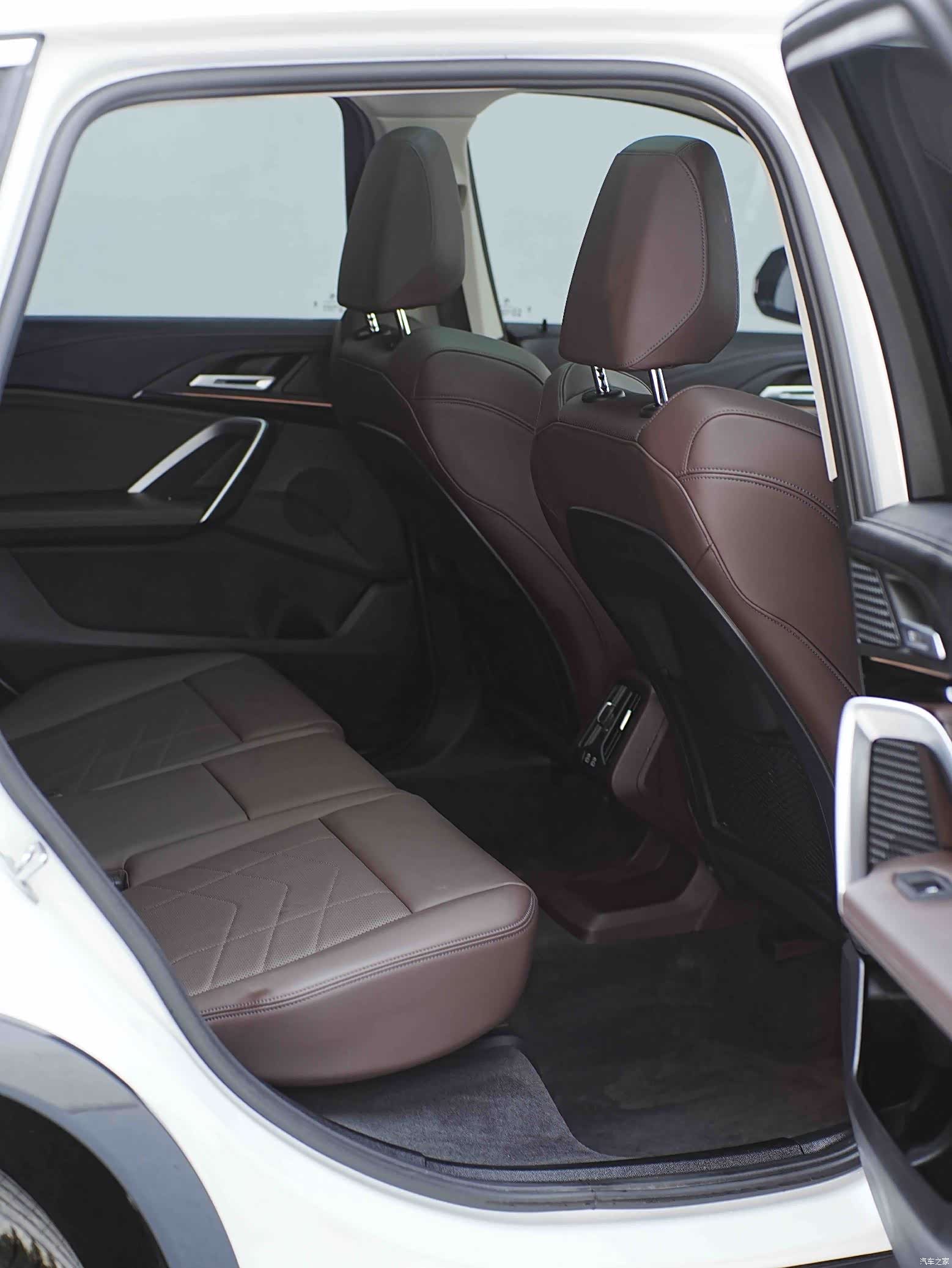 BMW X1, 2024 14