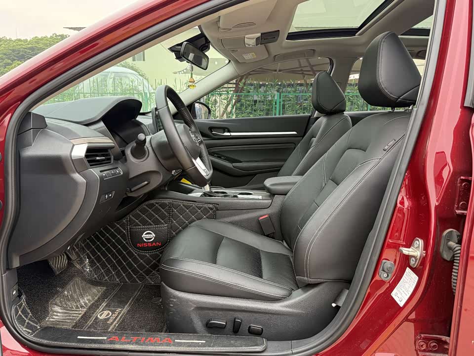 Nissan Teana Nissan Teana