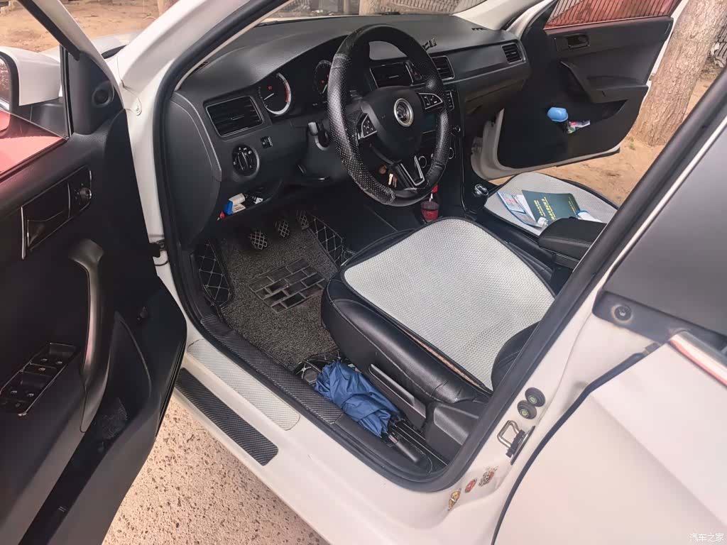 Skoda Rapid, 2018 12