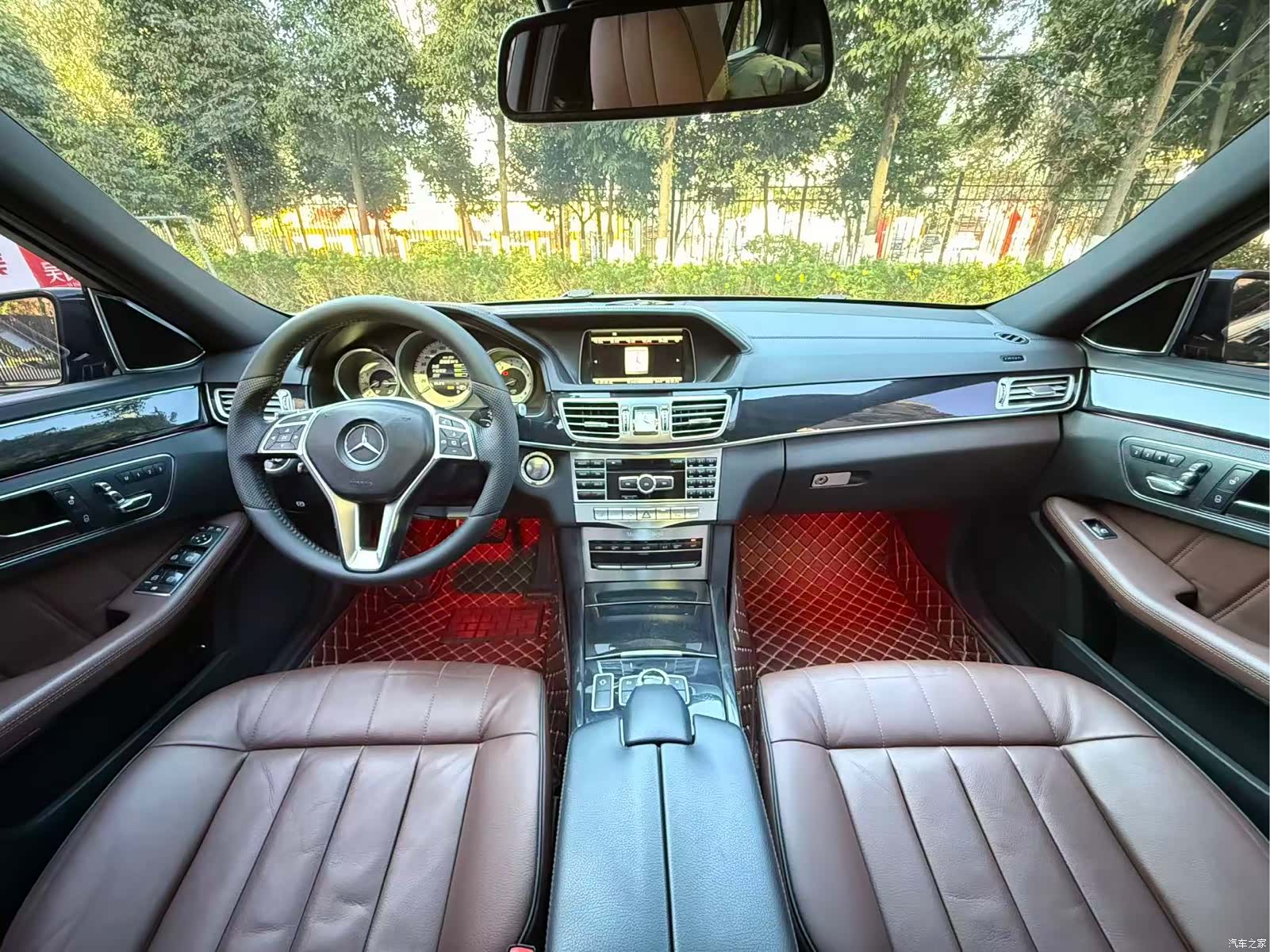 Mercedes-Benz E-Class, 2014 28