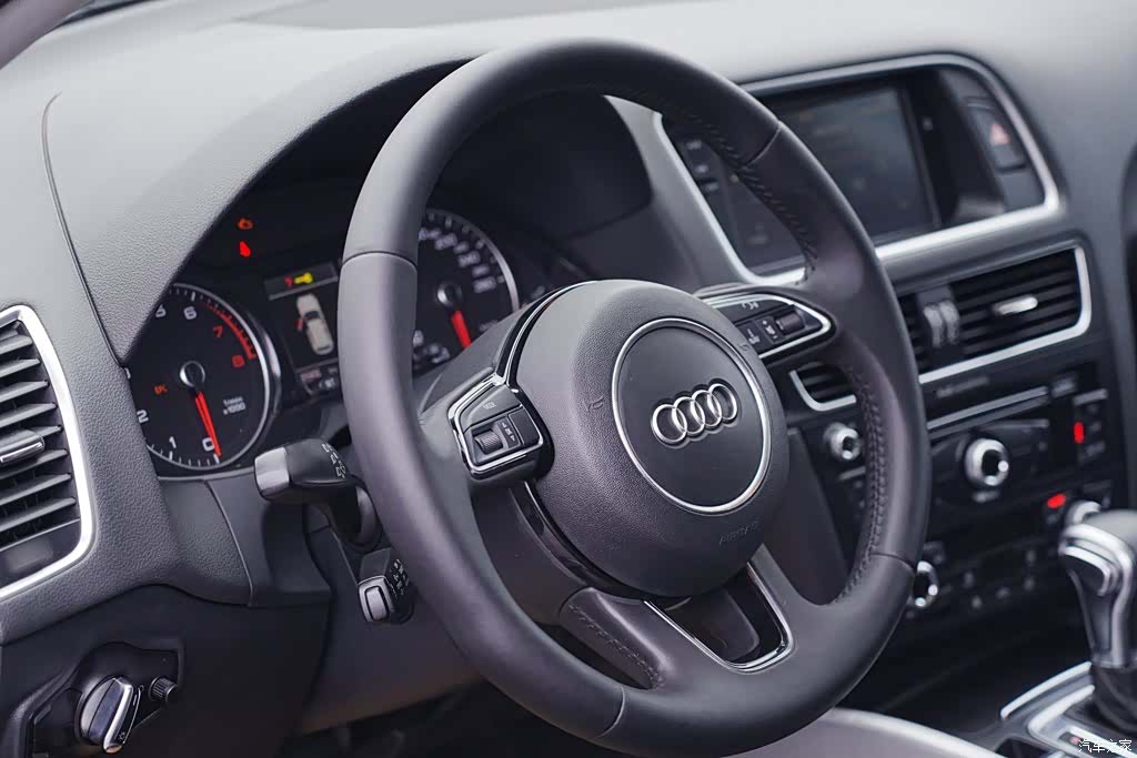 Audi Q5, 2017 18