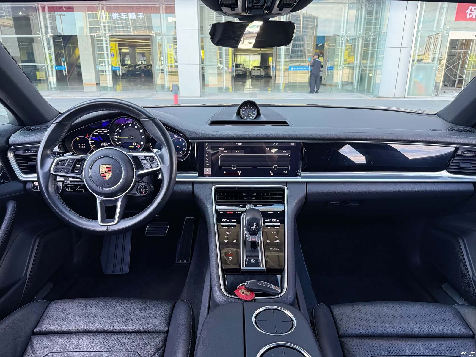 Porsche Panamera, 2020 9